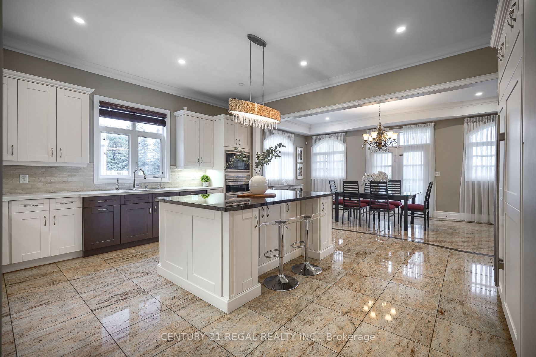 62 Carisbrooke Circ