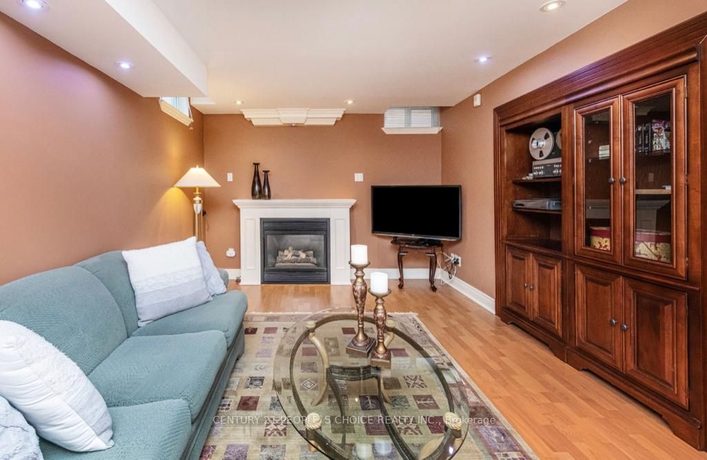 180 Coronation St, #Bsmt