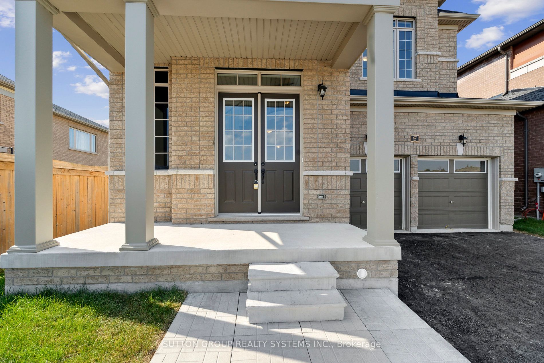 67 Eastgrove Sq