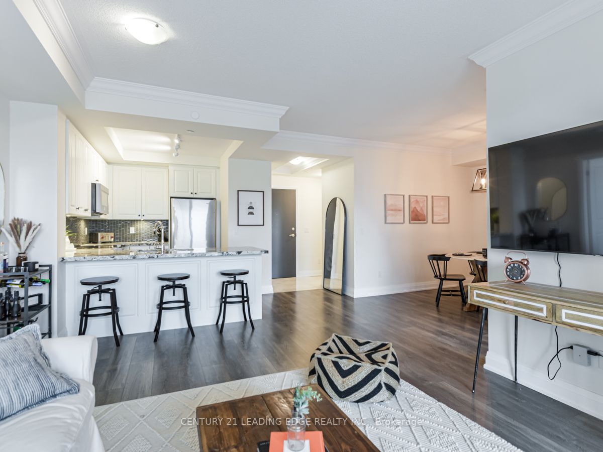 25 BAKER HILL Boulevard, #215