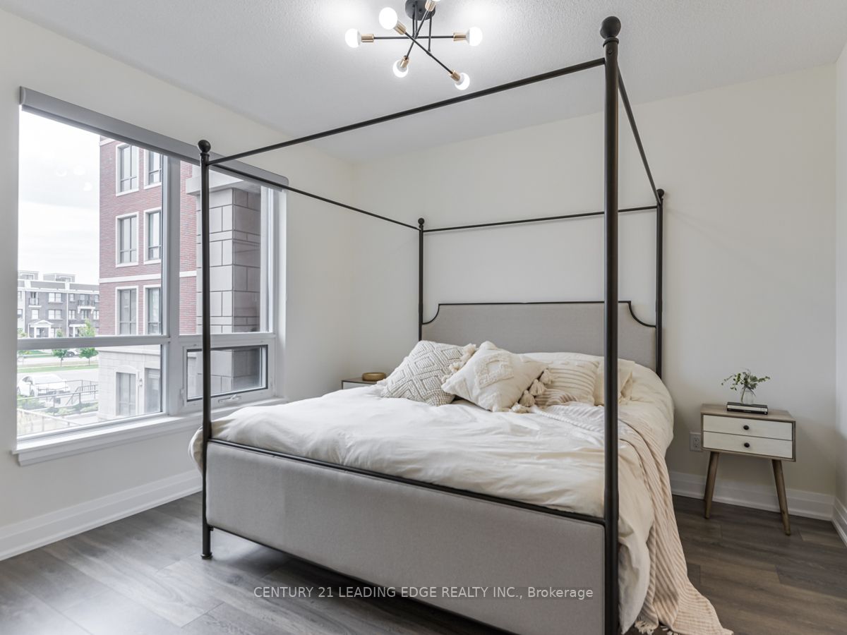 25 BAKER HILL Boulevard, #215