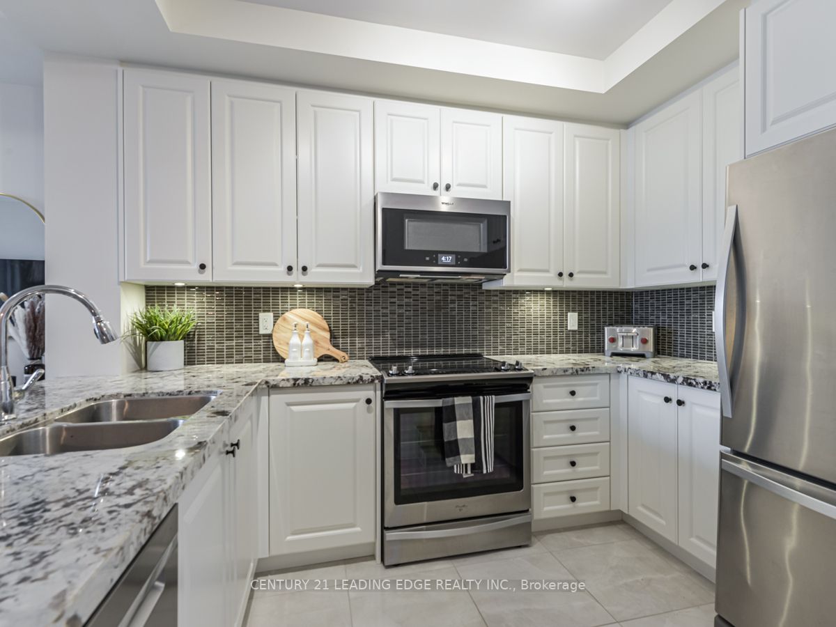 25 BAKER HILL Boulevard, #215
