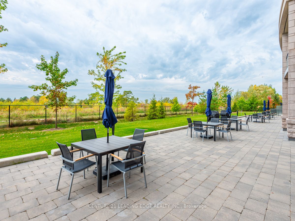 25 BAKER HILL Boulevard, #215