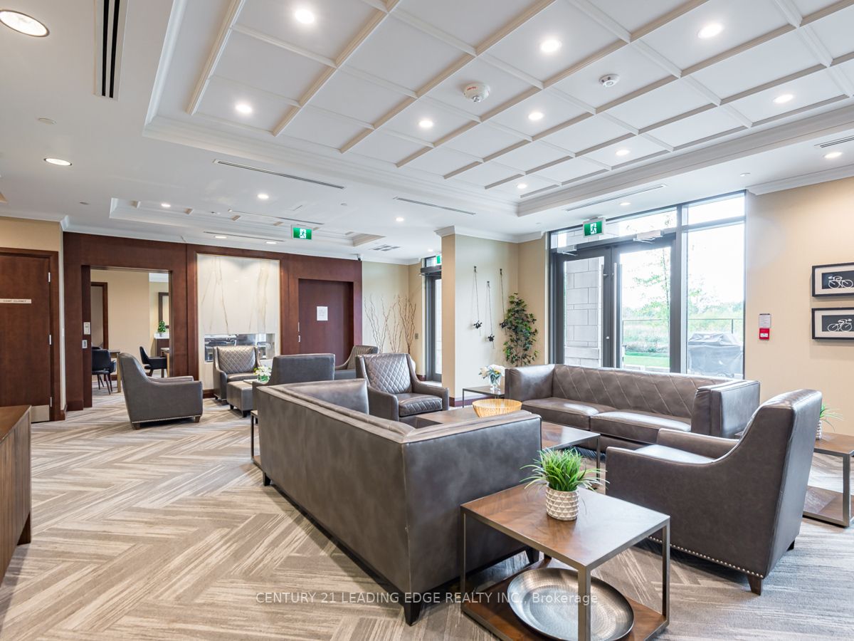 25 BAKER HILL Boulevard, #215