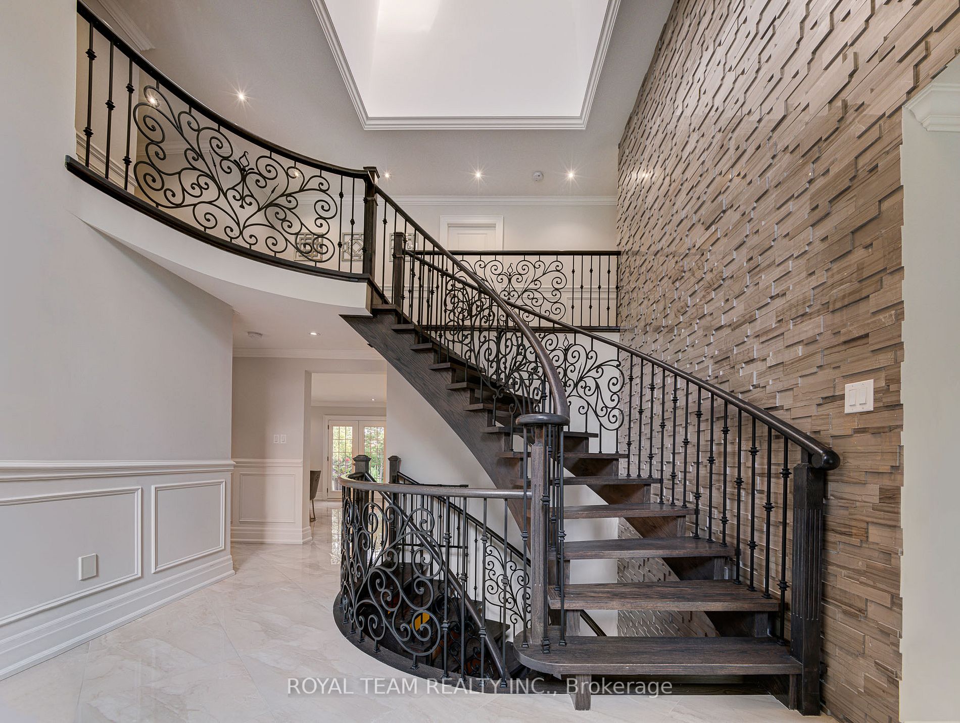 119 Cambridge Cres