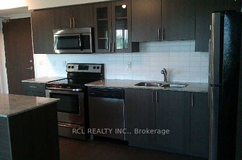 75 Norman Bethune Ave, #218