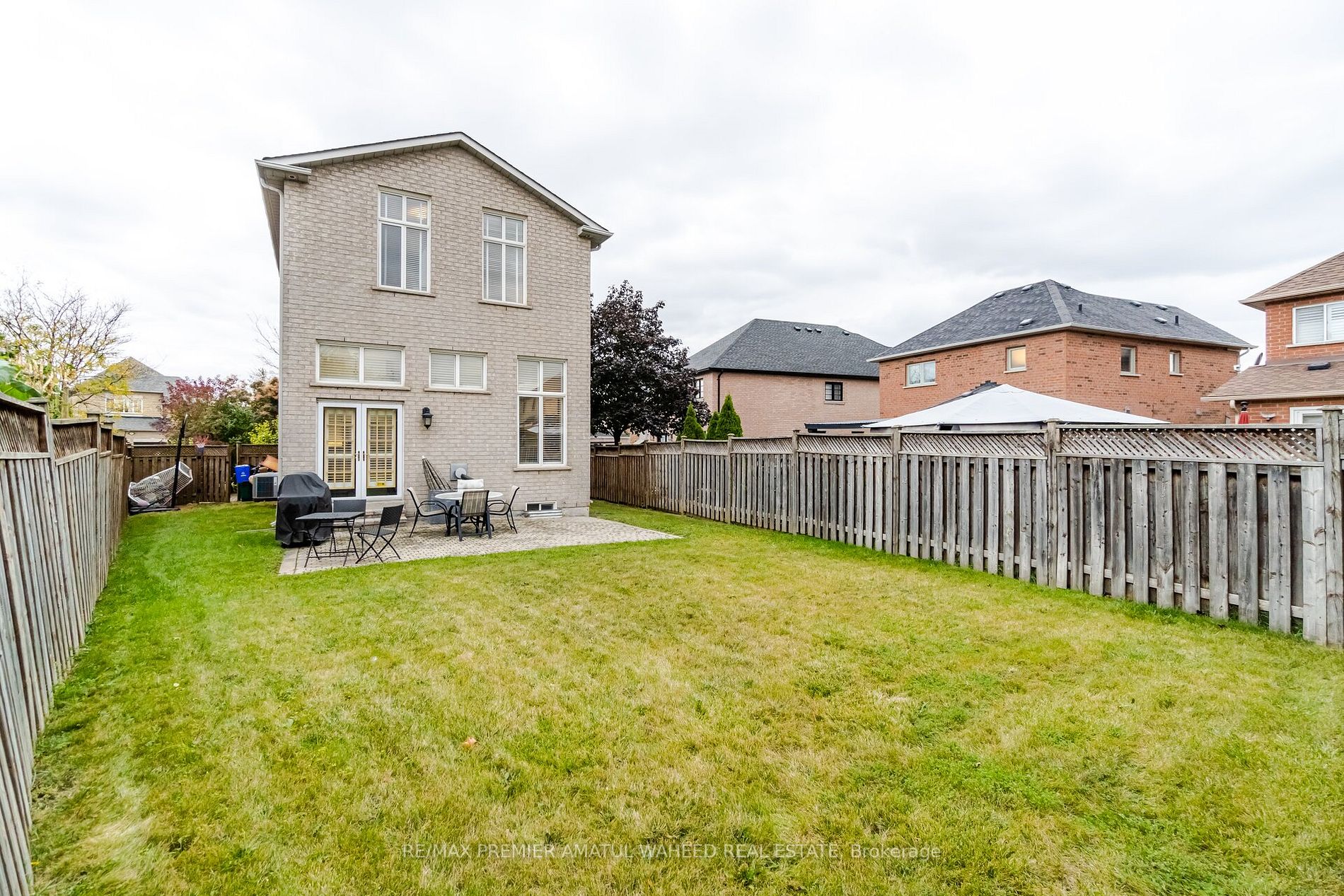 90 Seafield Rd