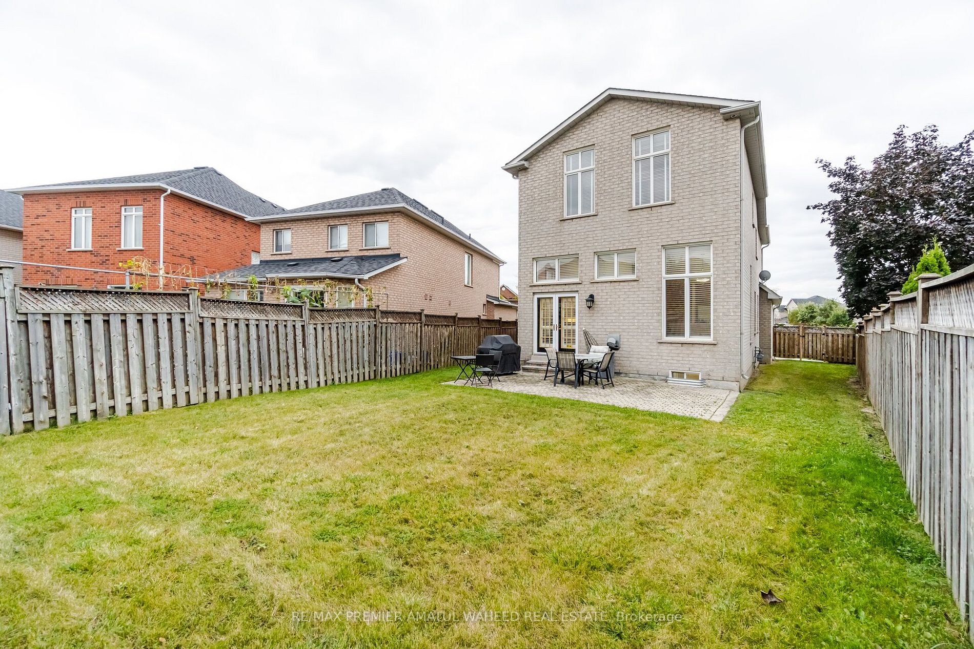 90 Seafield Rd