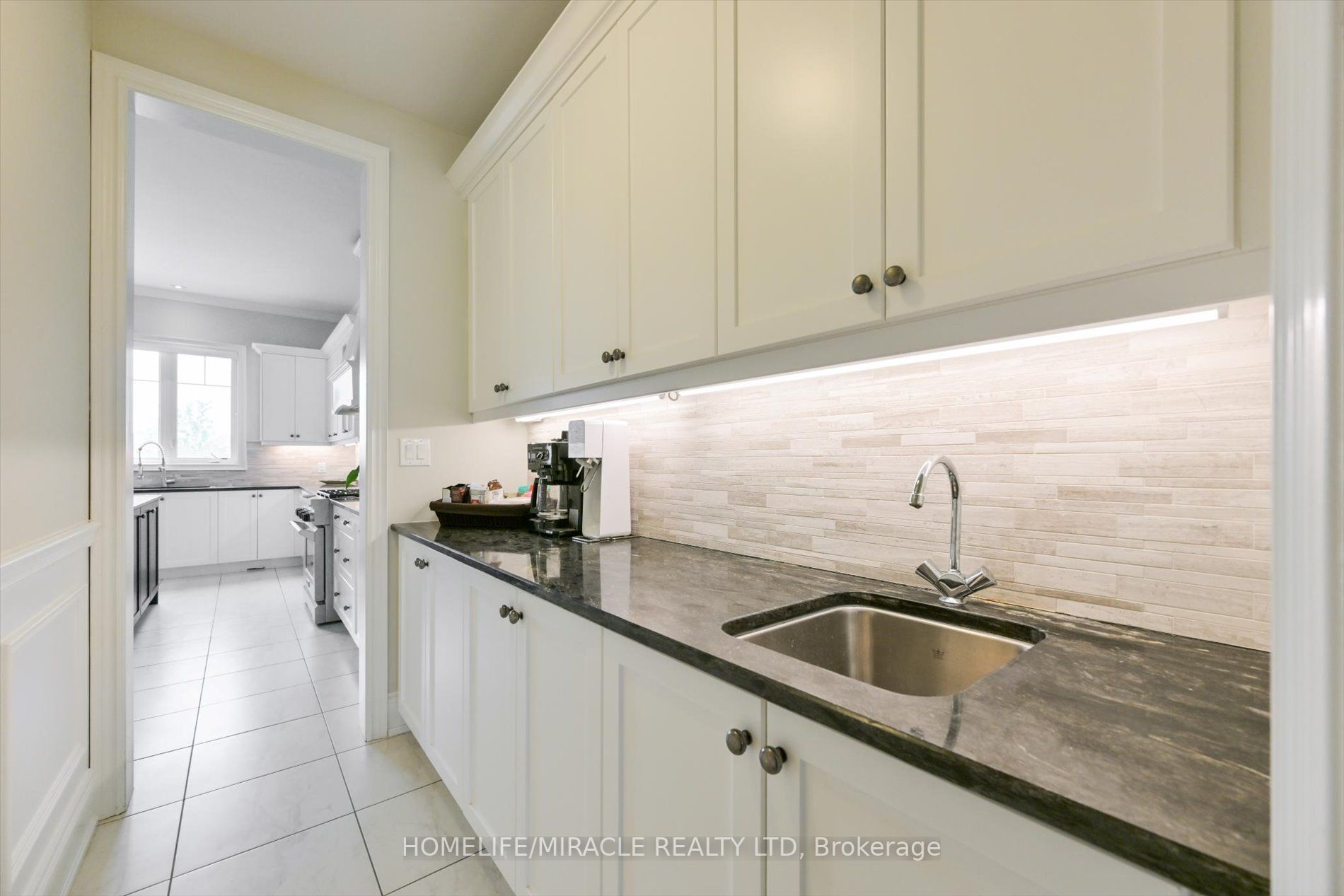 51 Port Royal Ave