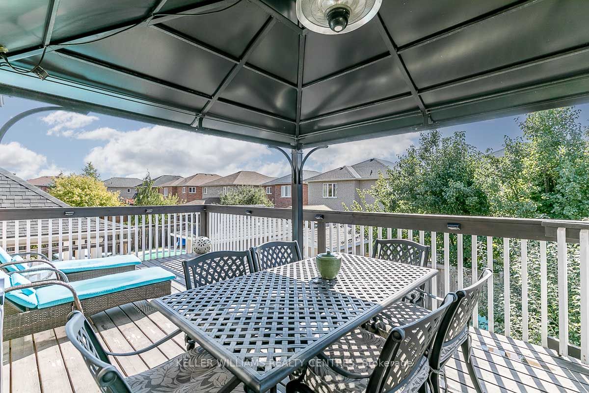 75 Aishford Rd