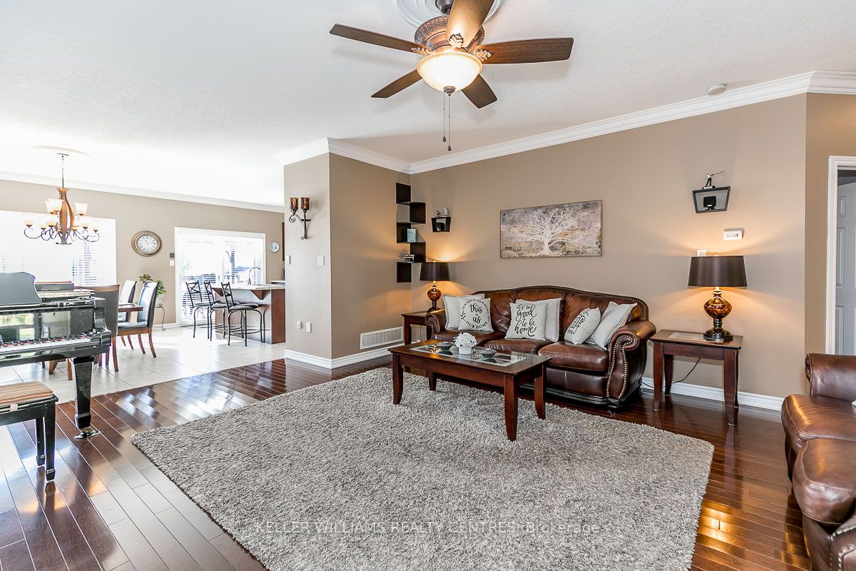 75 Aishford Rd