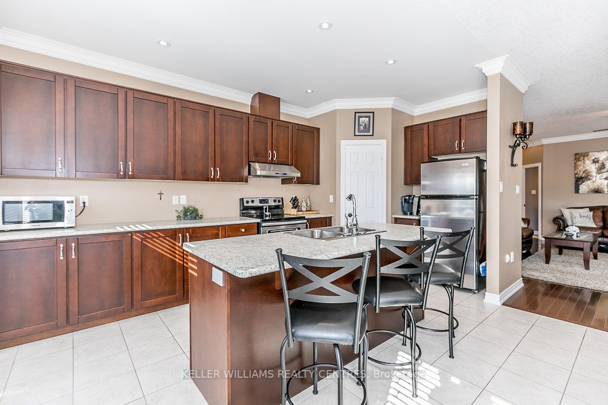 75 Aishford Rd