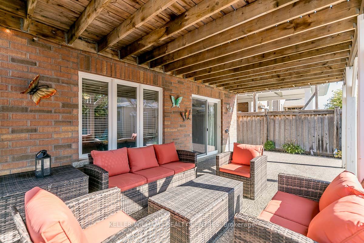 75 Aishford Rd
