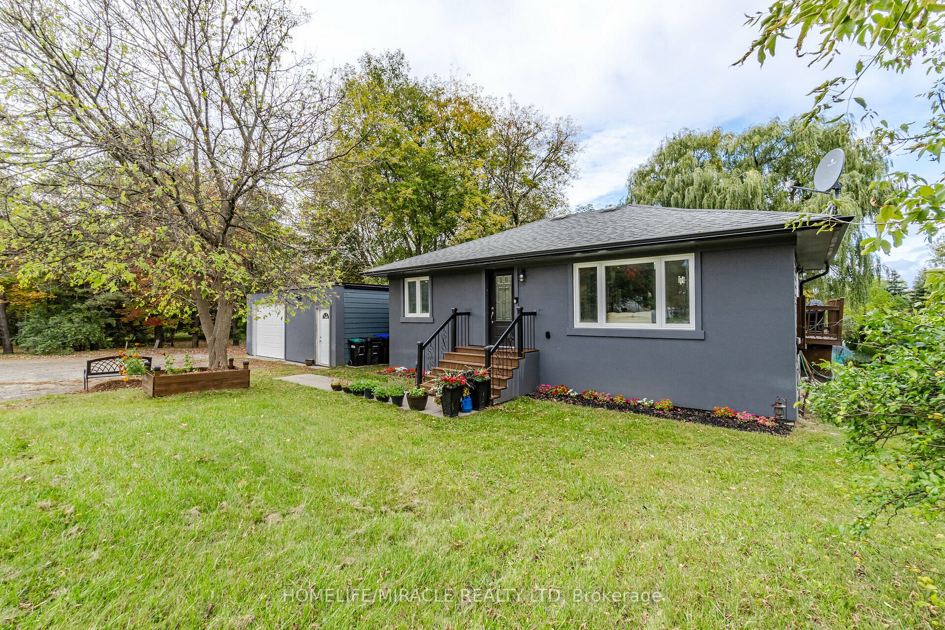 9204 Highway 9