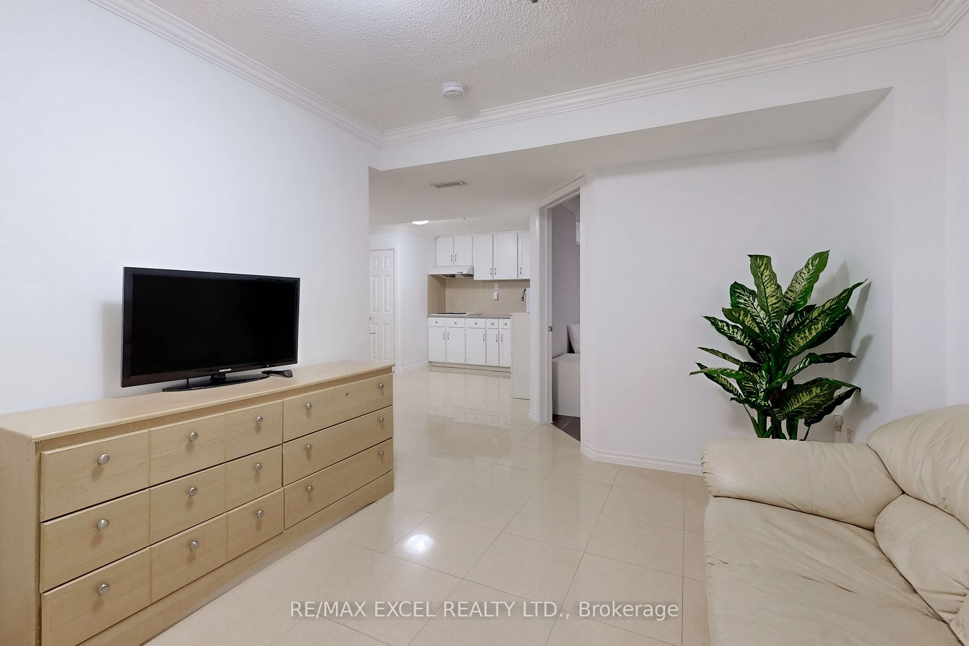 53 Chalmers Rd