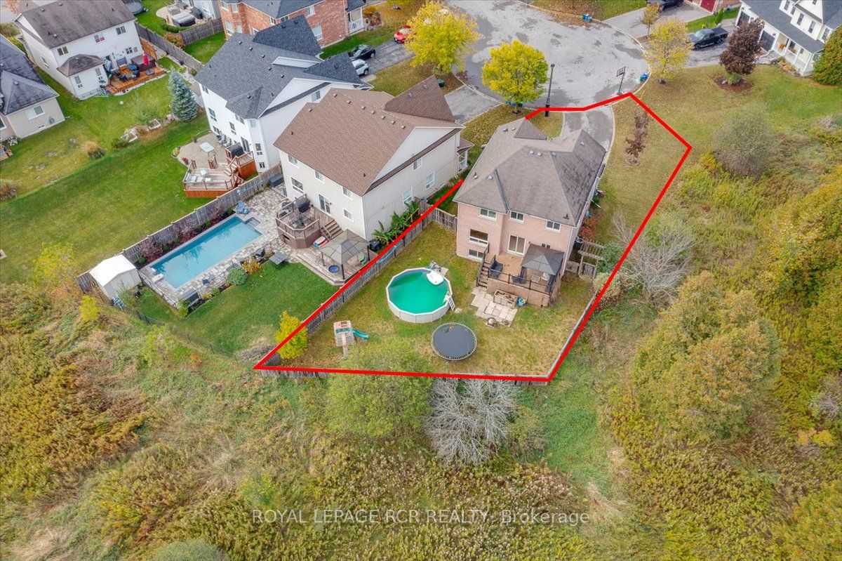 9 Cheltonwood Crt