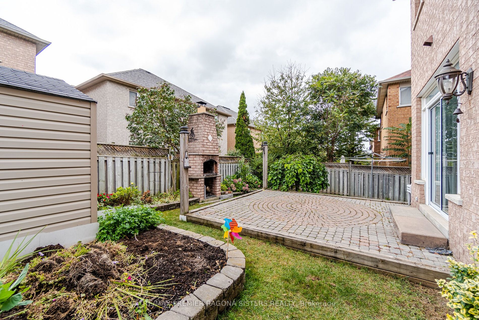 57 Ten Oaks Boulevard