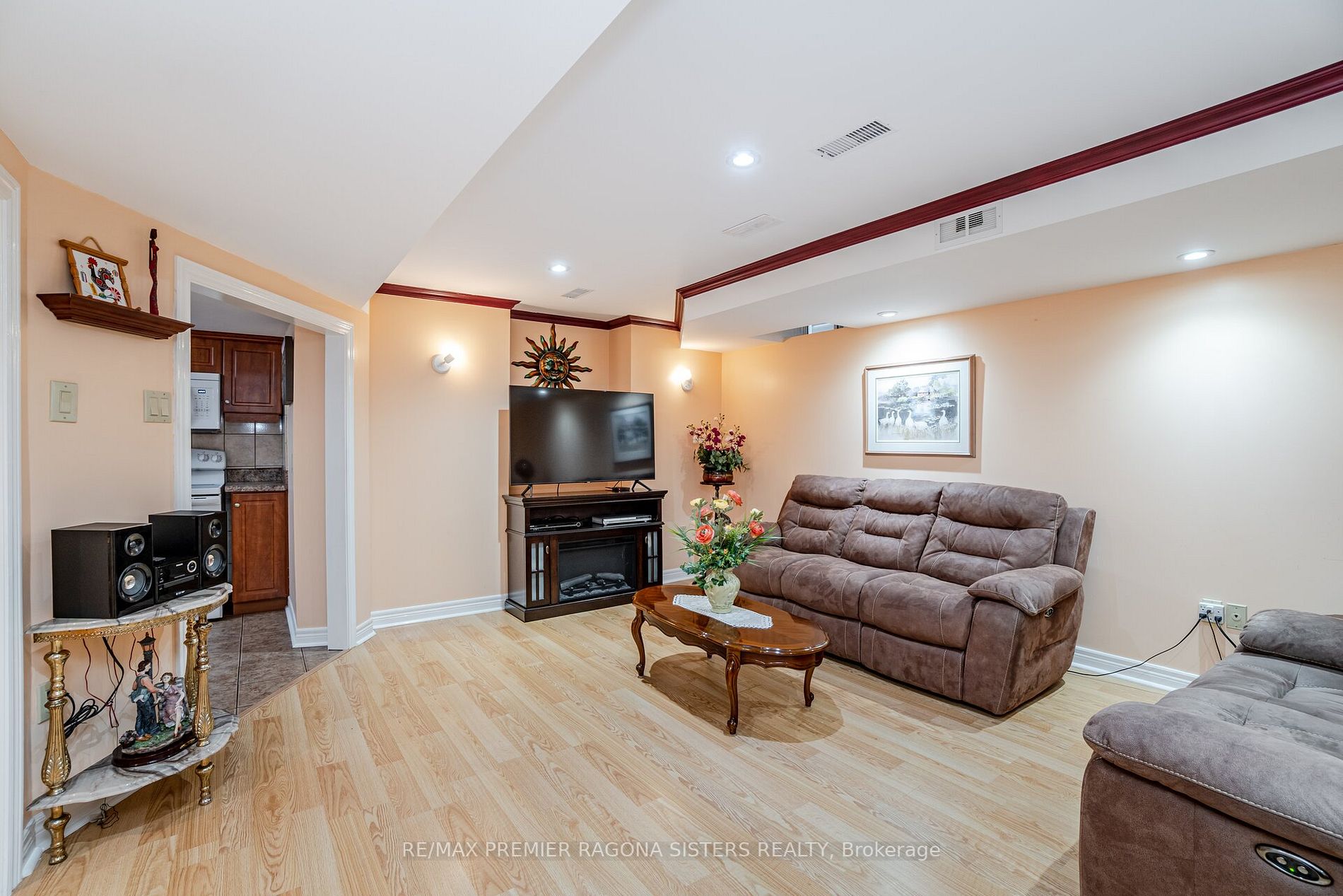 57 Ten Oaks Boulevard