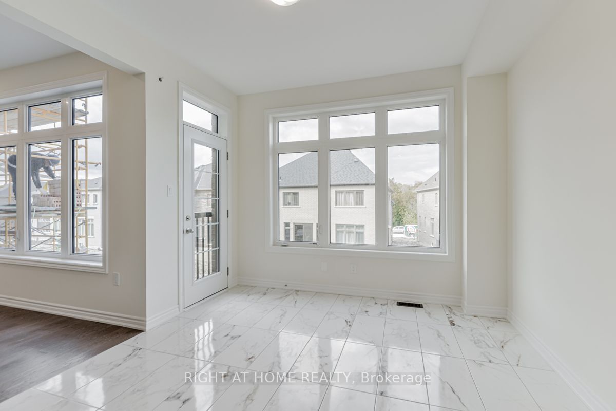 50 Kentledge Ave N