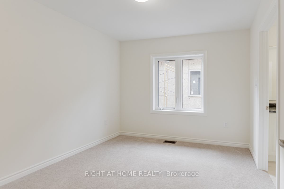 50 Kentledge Ave N