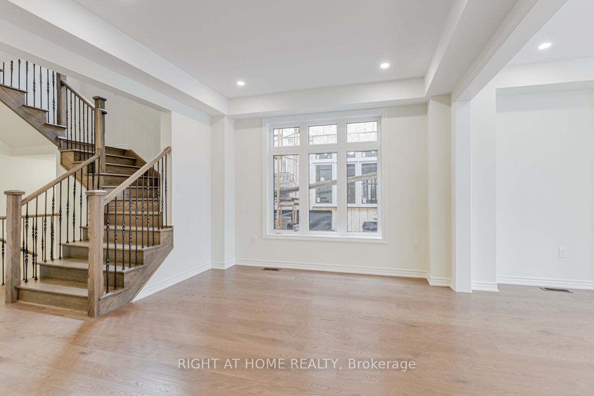 50 Kentledge Ave N