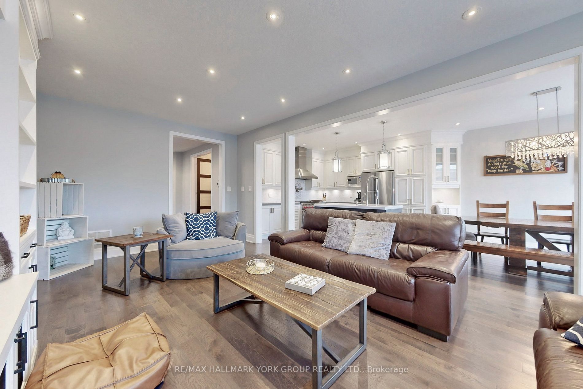 76 Morrison Ave