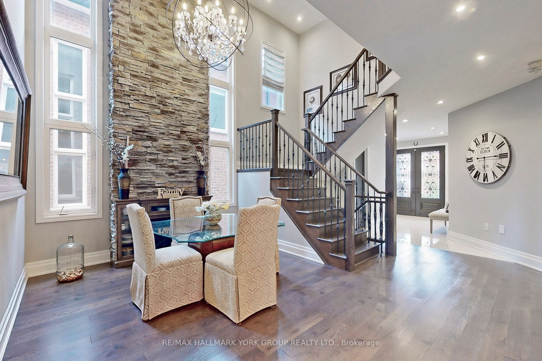 76 Morrison Ave
