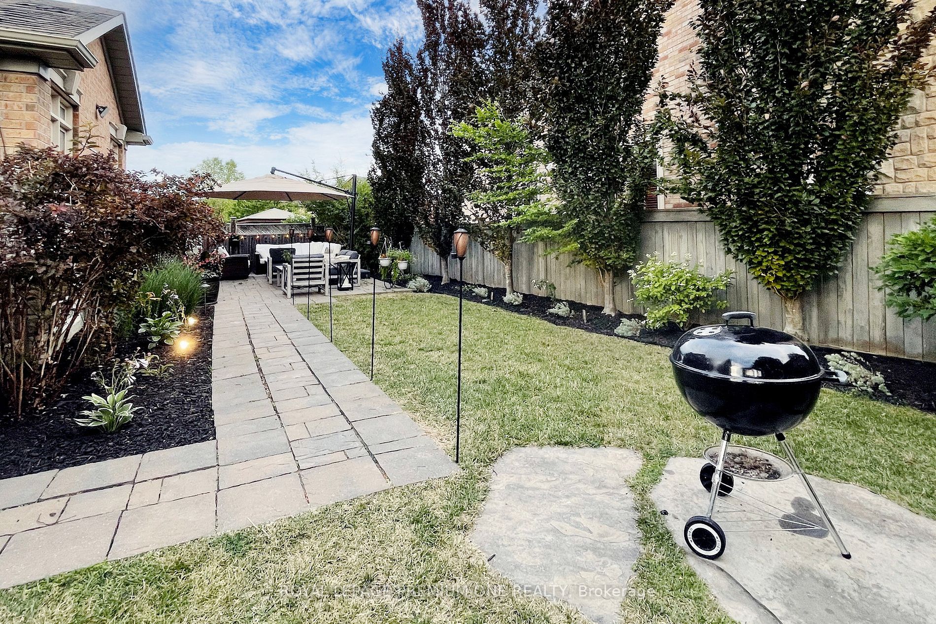266 Rivermill Crescent