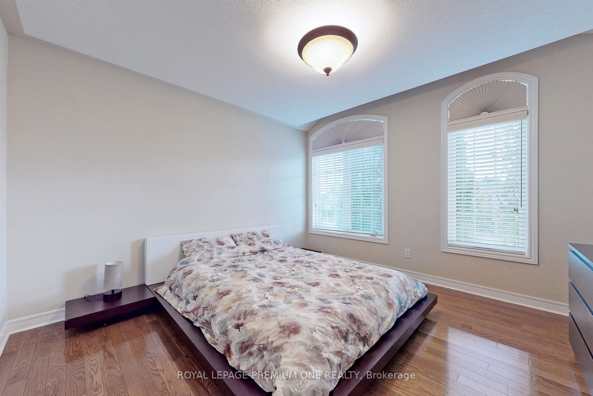 266 Rivermill Crescent