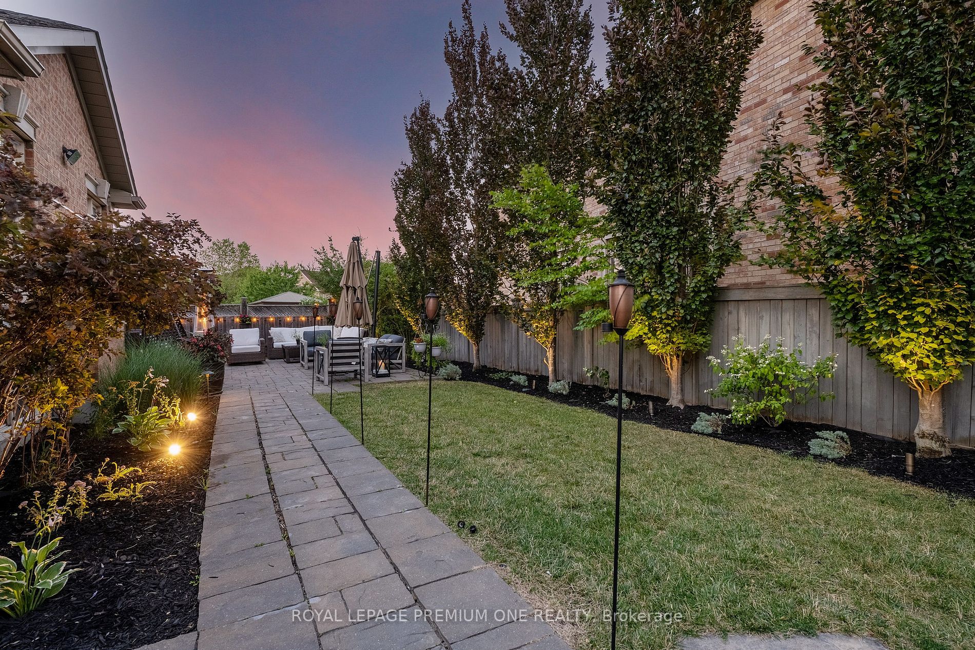 266 Rivermill Crescent