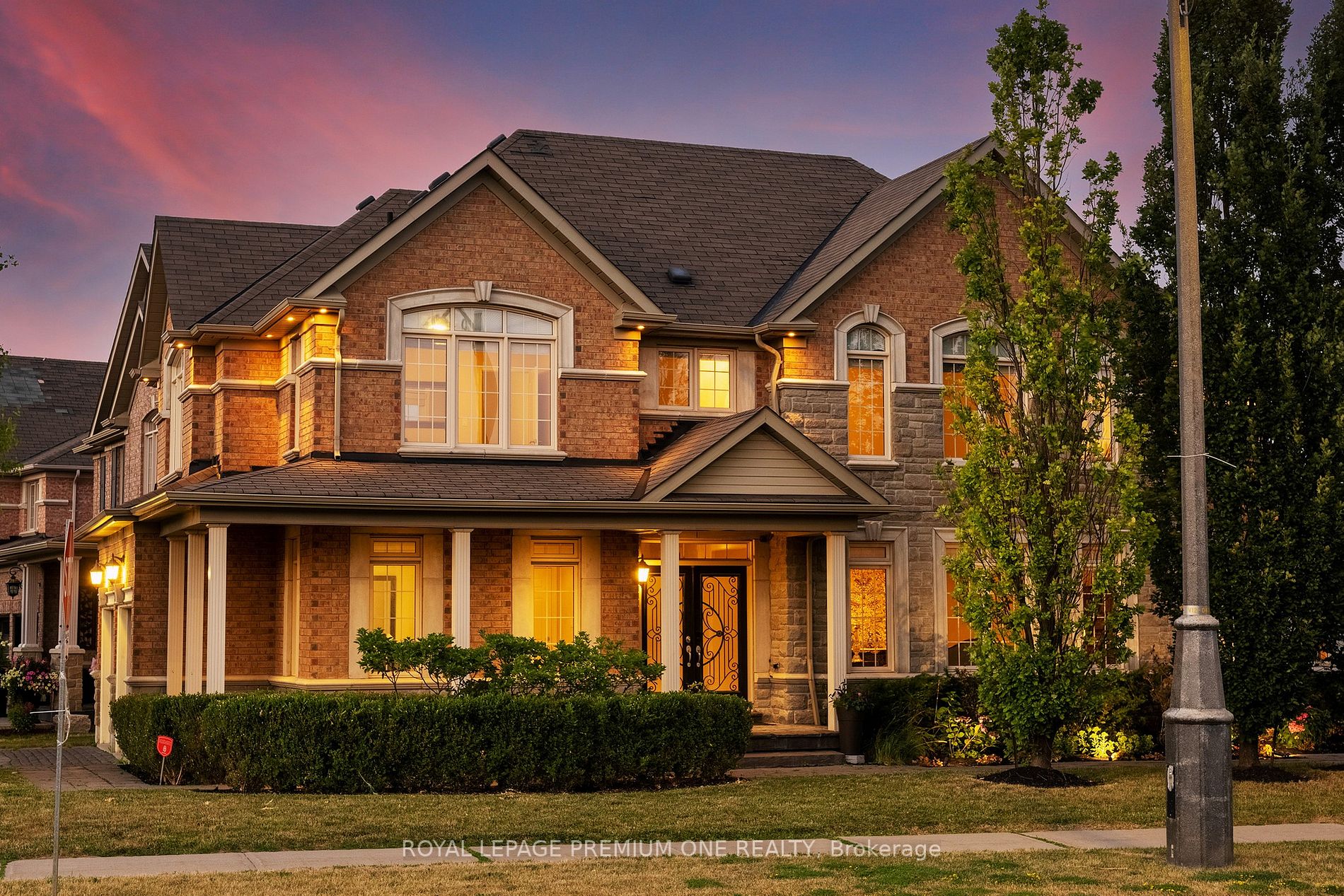 266 Rivermill Crescent
