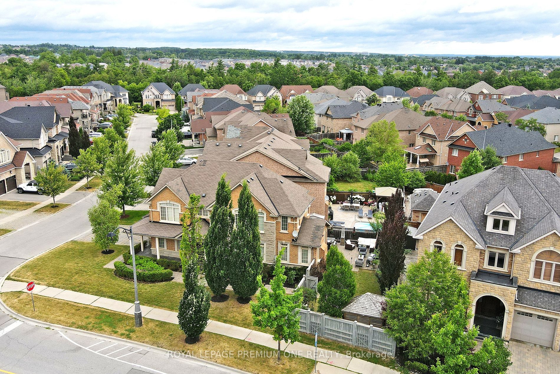 266 Rivermill Crescent
