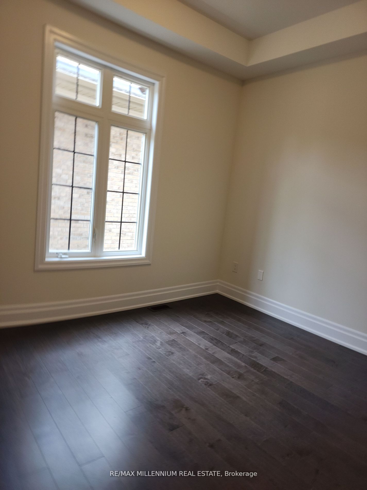 26 Enclave Crt
