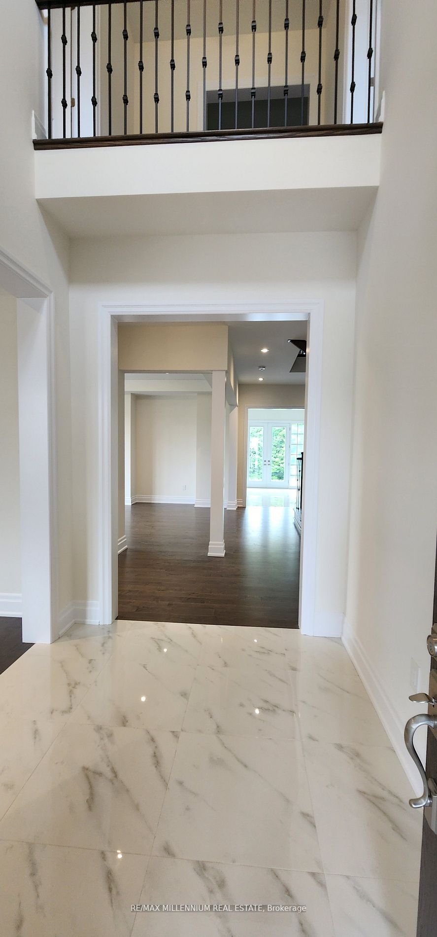 26 Enclave Crt