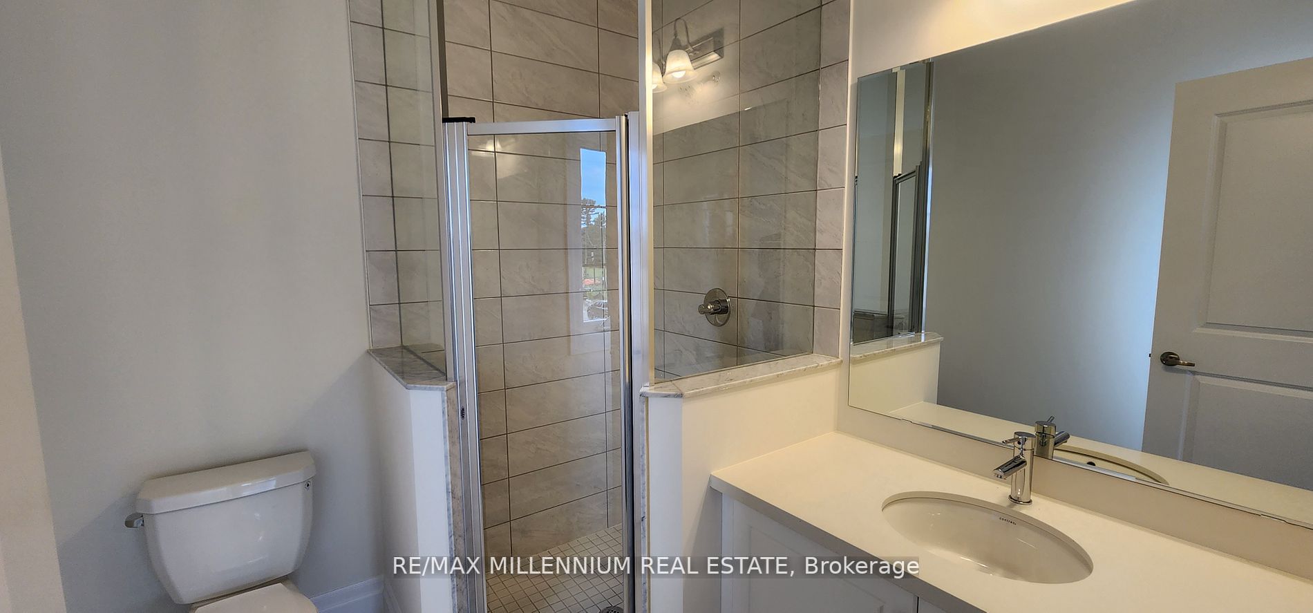 26 Enclave Crt