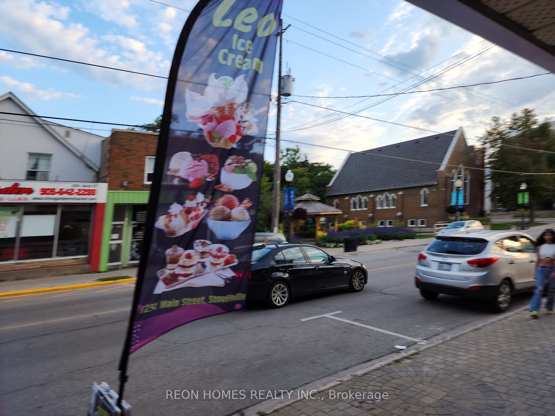 6252 Main St