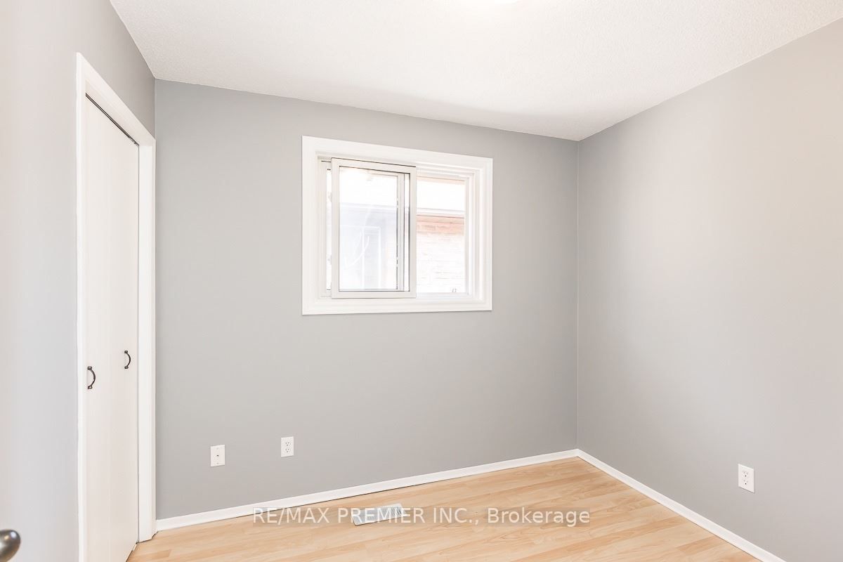 122 Tupper St E, #Main