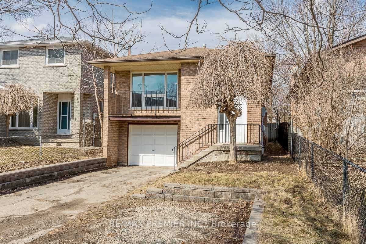 122 Tupper St E, #Main