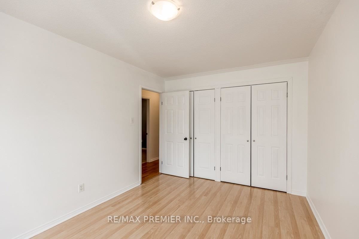 122 Tupper St E, #Main