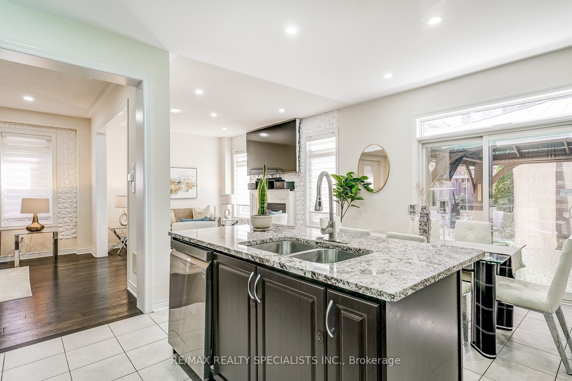 18 Rogers Trail