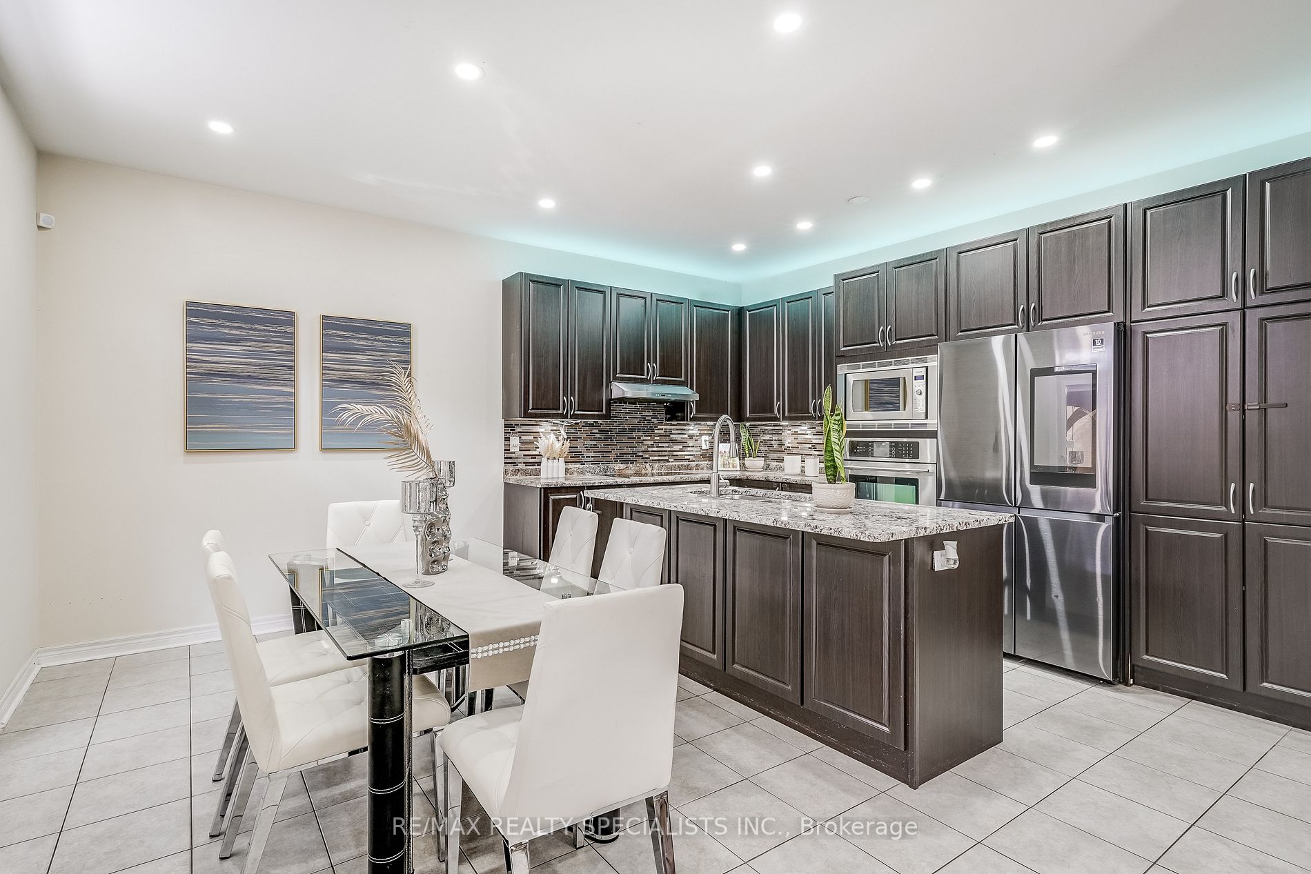 18 Rogers Trail