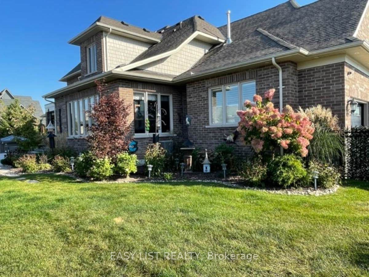 15 Pine Vista Ave