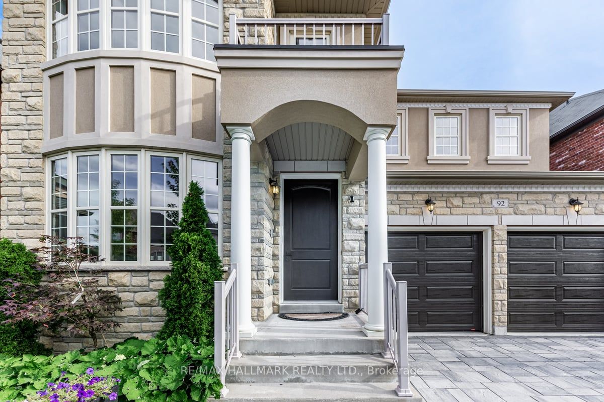 92 Glenheron Crescent