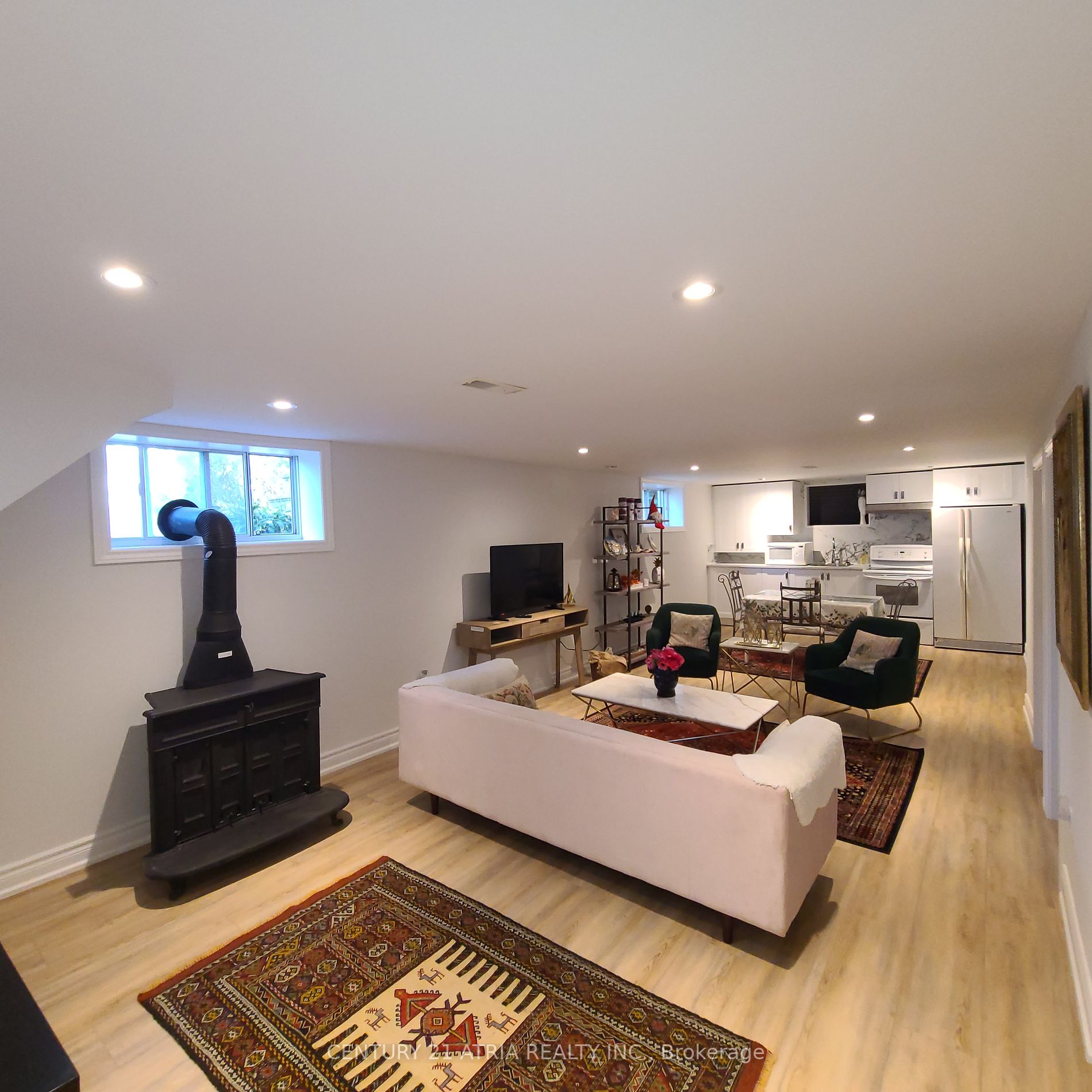 322 Palmer Ave, #Bsmt