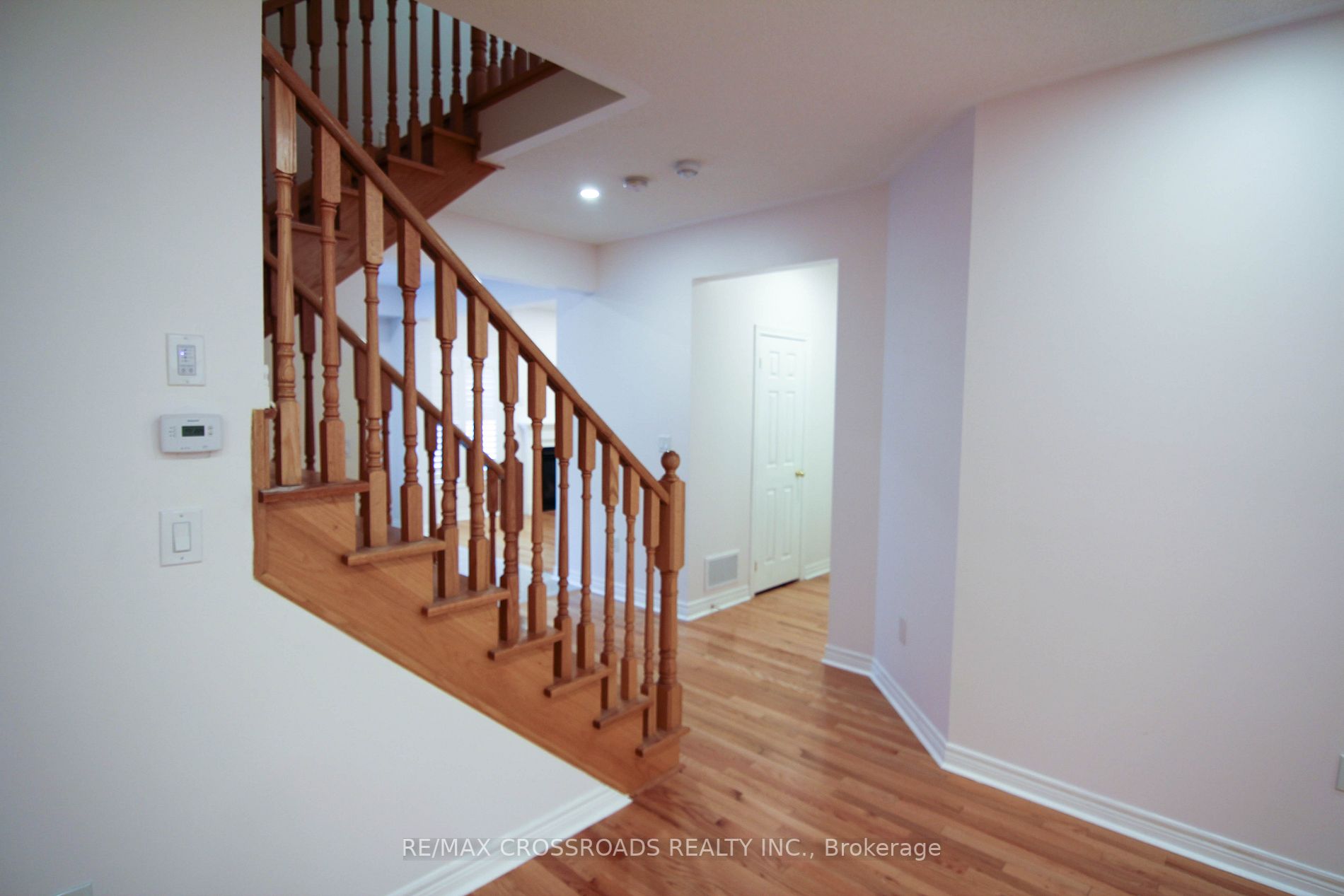 15 Flute St E