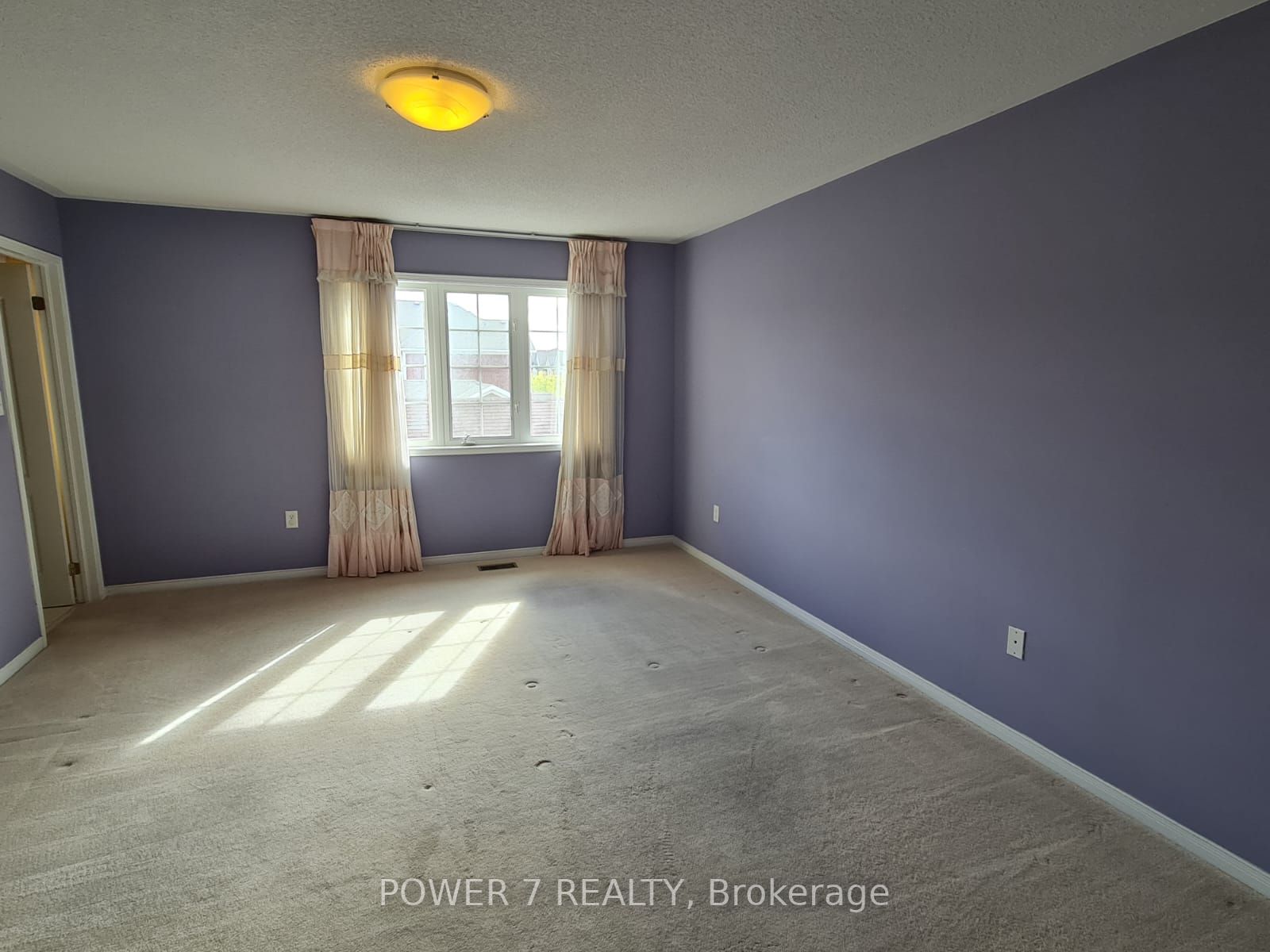 277 White's Hill Ave