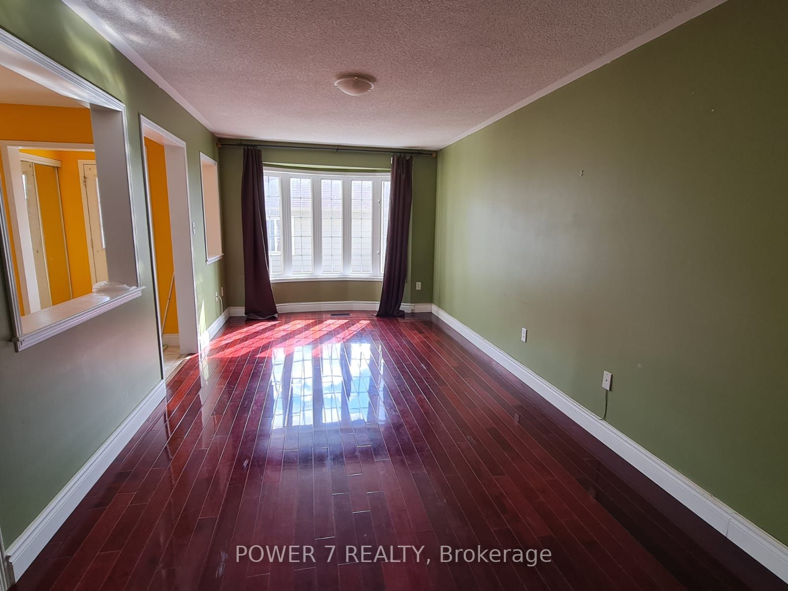 277 White's Hill Ave