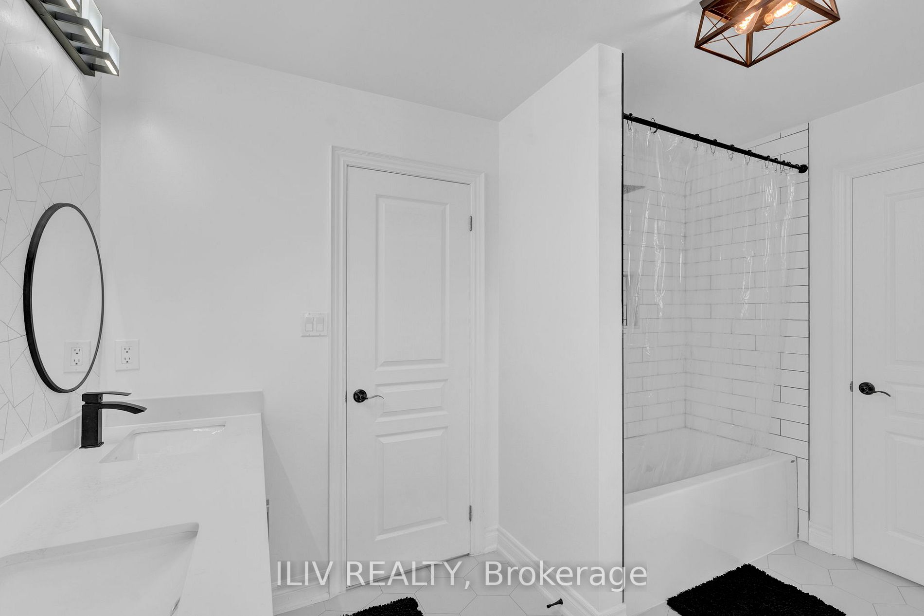 41 Country Club Cres