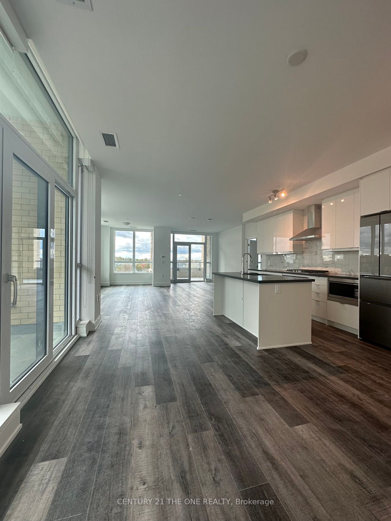 11782 Ninth Line, #619
