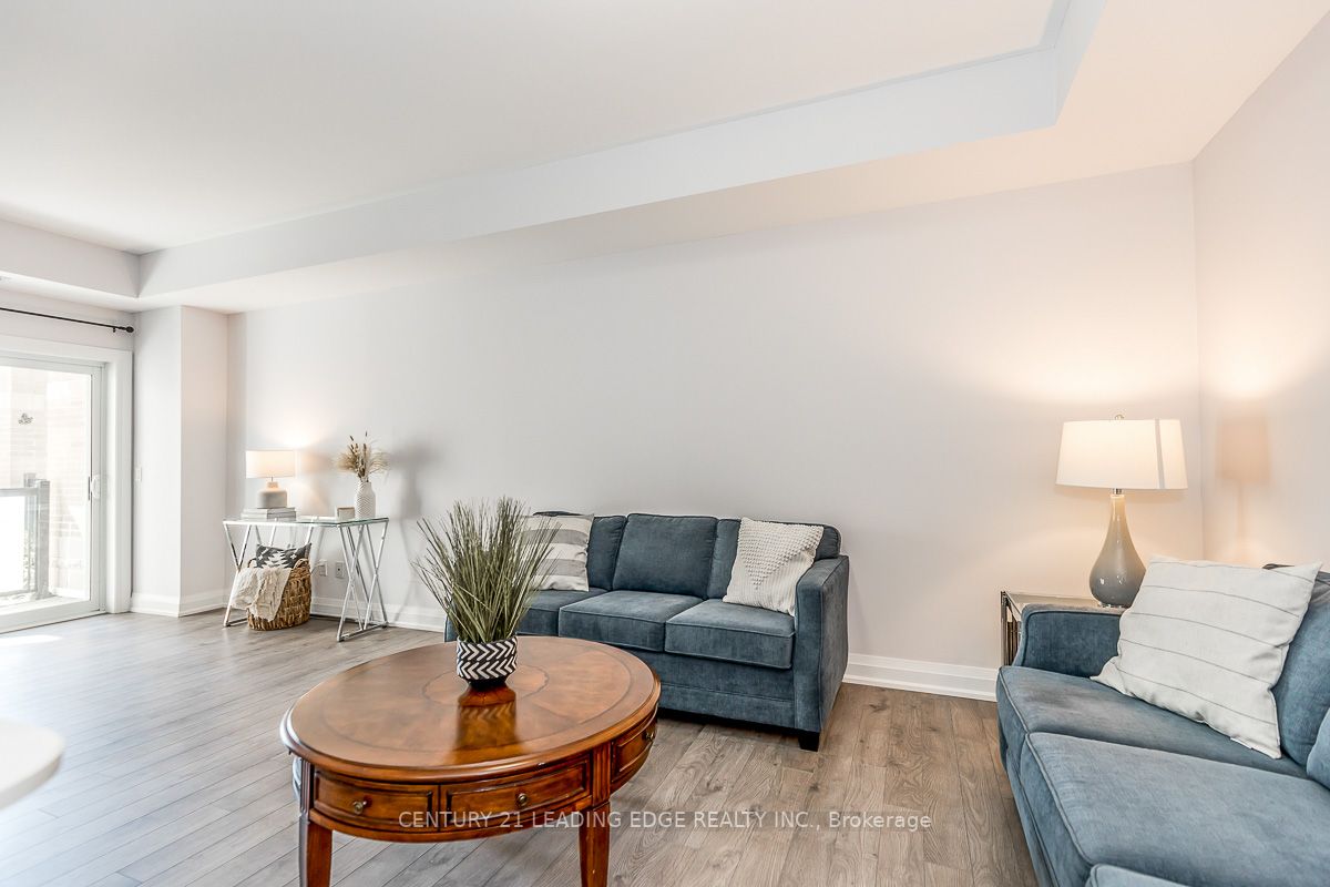 481 Rupert Ave, #111